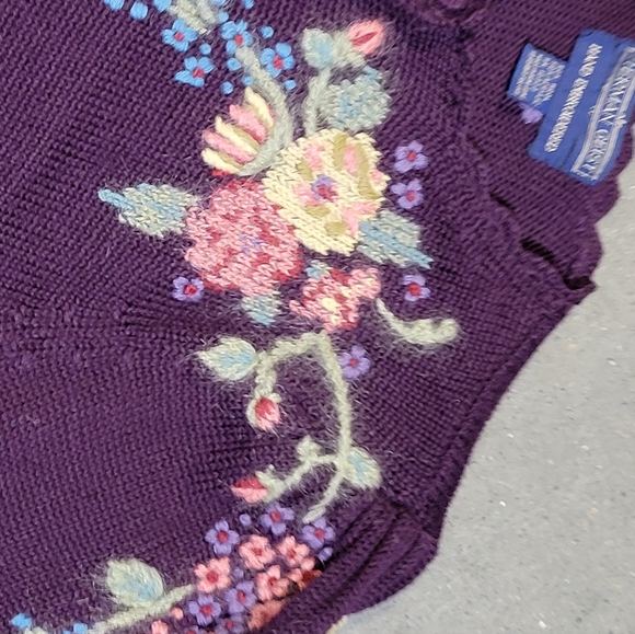 Herman Geist Button Down Cardigan Hand Embroidered Wool Sweater Plum Size M - Picture 3 of 16